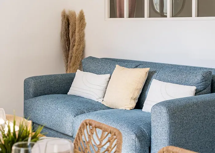 Apartament Nistoun Par Dodo A
